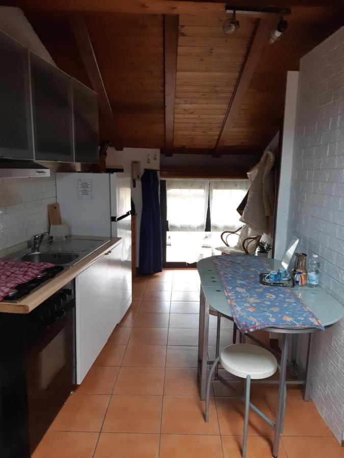 Apartamento Little 58 Luino Exterior foto